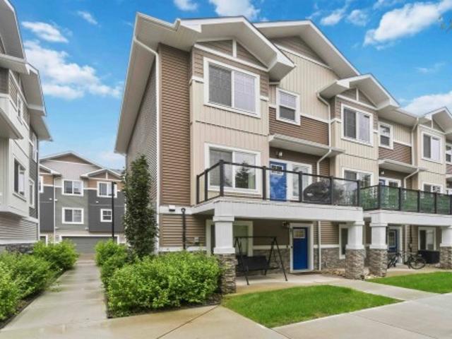 Townhouse for sale in Wedgewood, Alberta