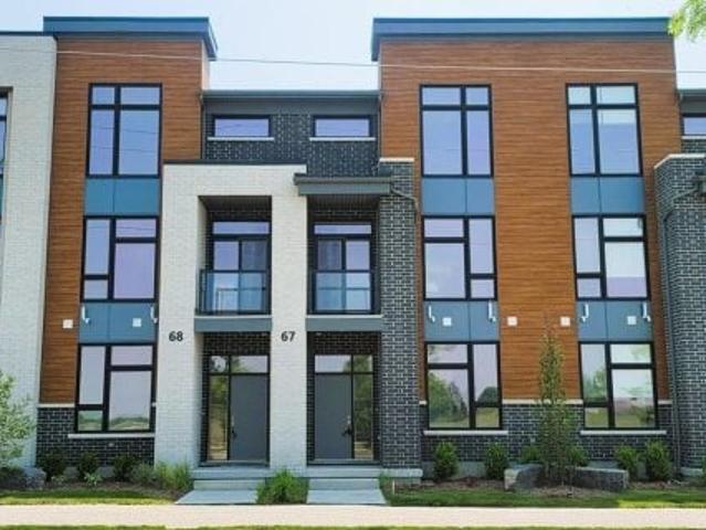 Townhouse for sale in Waterloo, Ontario