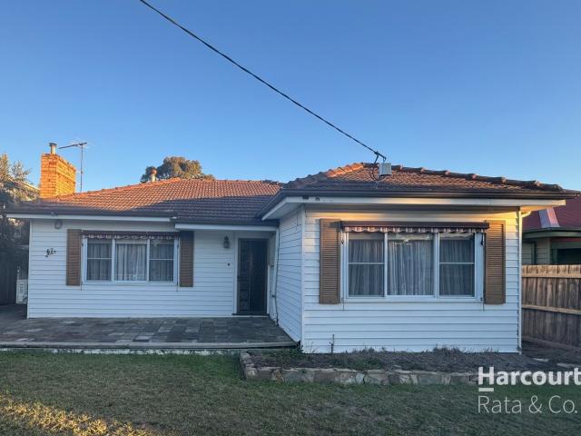 Granny Flat for rent in Camerons Creek, Victoria