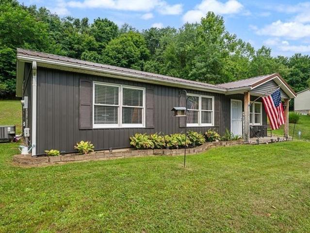 House for sale in Utica, Ohio