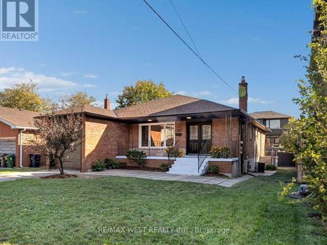 House for sale in Eglinton—Lawrence, Toronto