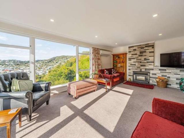 House for sale in Karori, Wellington