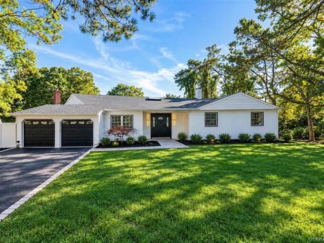 House for sale in Coram, Town of Brookhaven