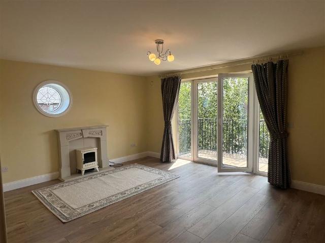 Apartment to rent in North Tipperary
