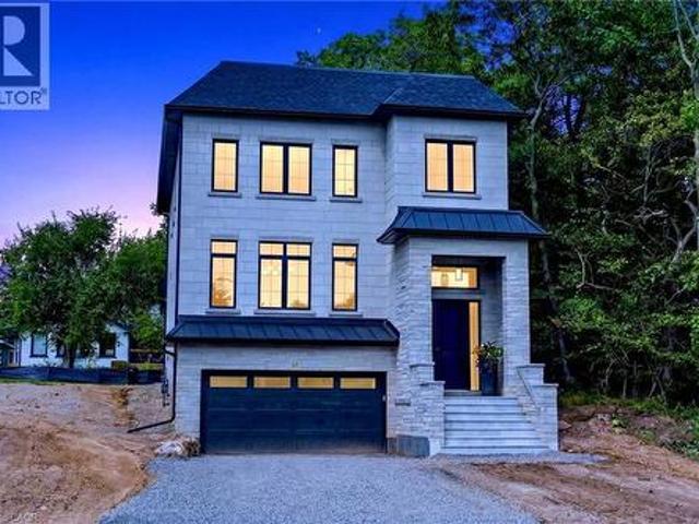 House for sale in Ancaster, Ontario