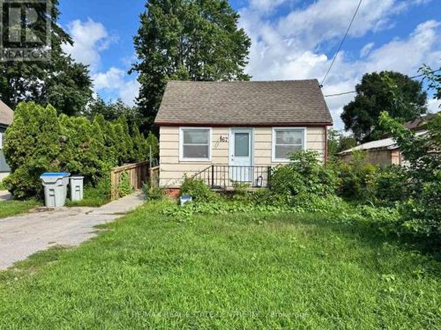 House for sale in Strathroy-caradoc, Ontario