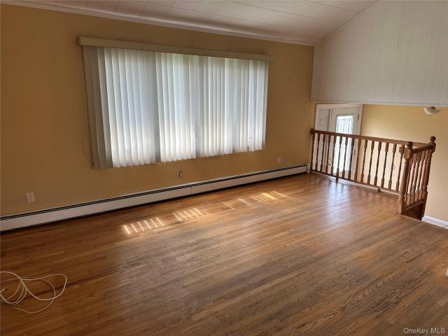House for sale in Smithtown, New York