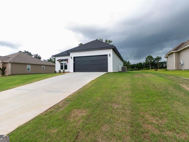 House for sale in Hawkinsville, Georgia