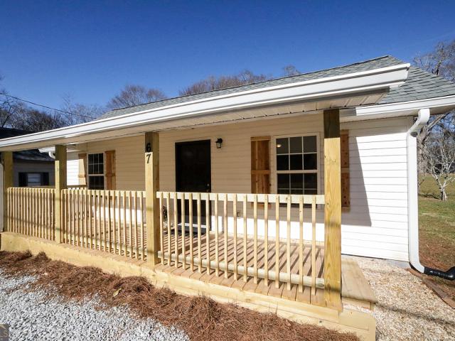 House for sale in Commerce, Georgia