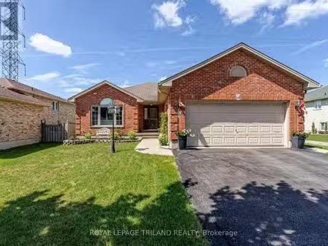 House for sale in St. Thomas, Ontario