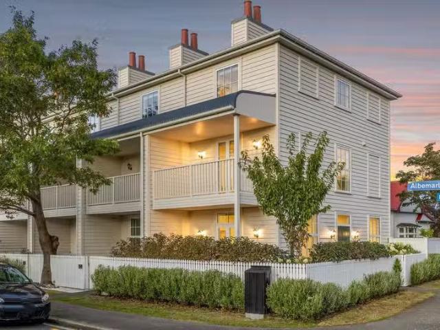 House for sale in Heathcote, Canterbury
