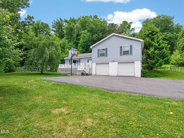 House for sale in Wynantskill, New York