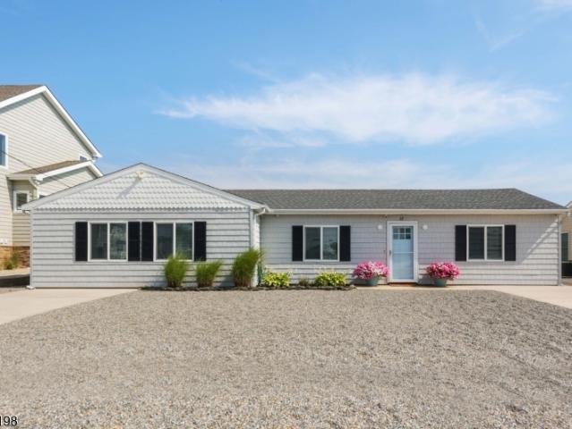 House for sale in Waretown, New Jersey