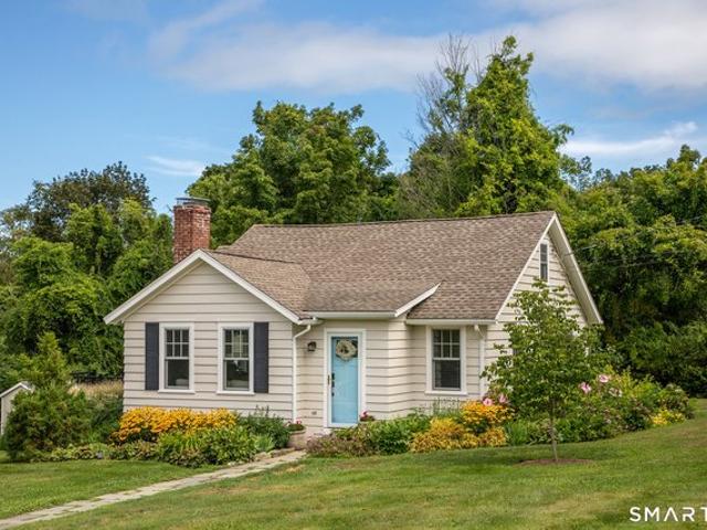 House for sale in Washington, Connecticut