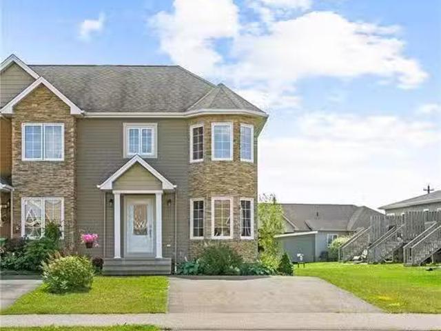 Condo for sale in Westmorland, New Brunswick