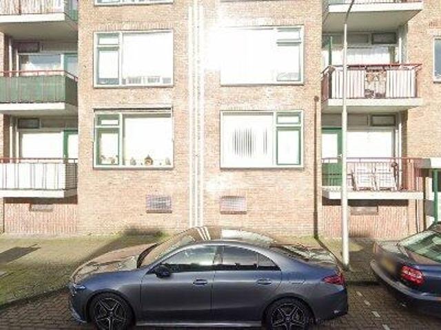Appartement te huur in Santpoort-noord, Noord Holland