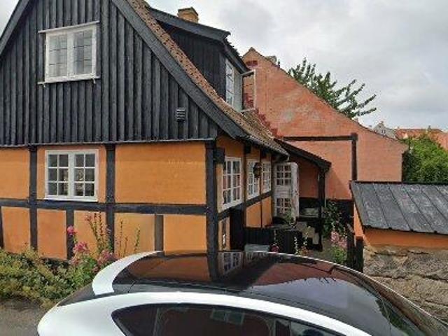 Lejlighed til salg i Svaneke, Brøndby