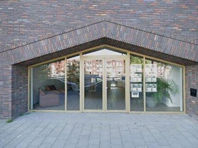 Bedrijfspand te koop in Oosterparkwijk, Groningen