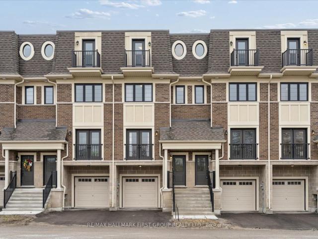 Townhouse for sale in Woburn, Ontario
