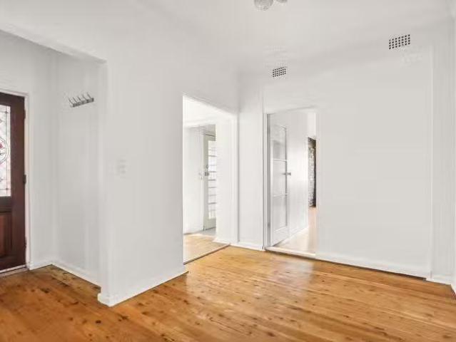 House for rent in Chifley