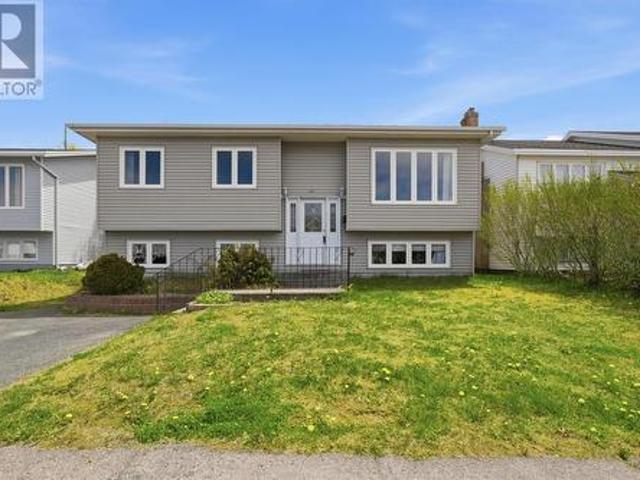 House for sale in Foxtrap, Newfoundland And Labrador