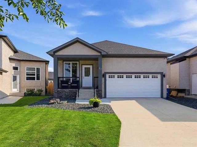 House for sale in East St. Paul, Manitoba