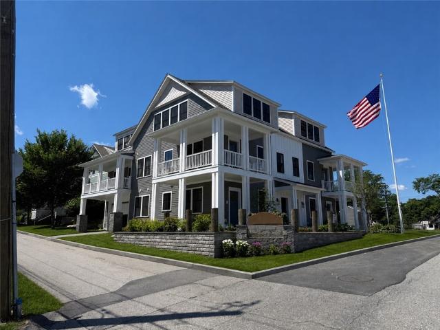 Condo for sale in East Greenwich, Rhode Island