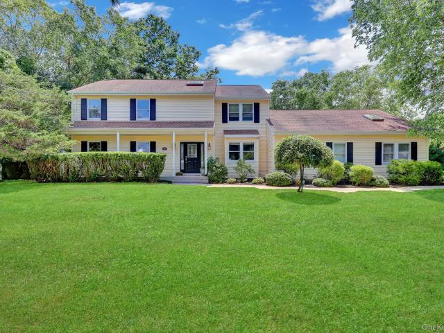 House for sale in Centereach, New York