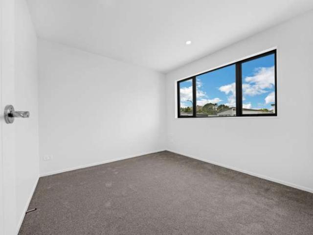 House for sale in Howick, Oroua County
