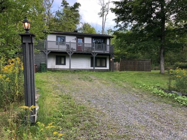 House for sale in Memphrémagog, Quebec
