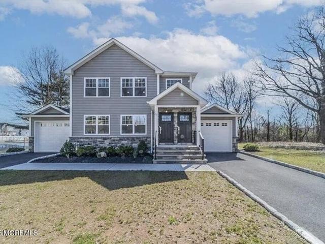 House for sale in Avenel, New Jersey
