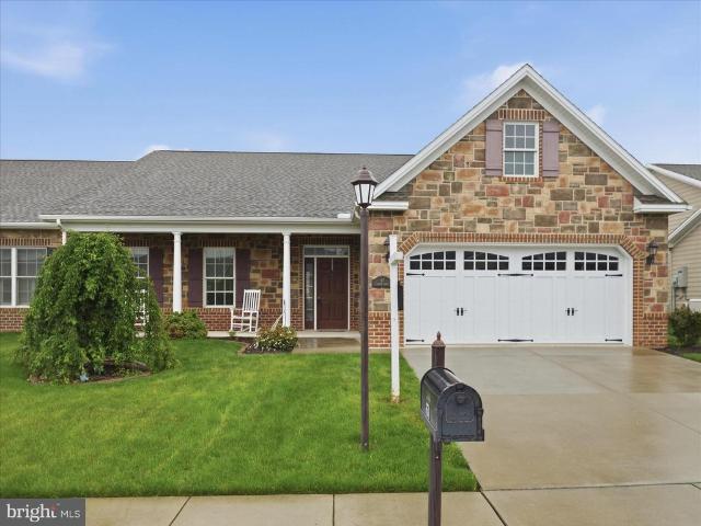 Townhouse for sale in Littlestown, Pennsylvania