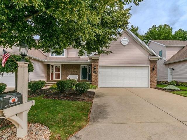 Condo for sale in Chagrin Harbor, Eastlake