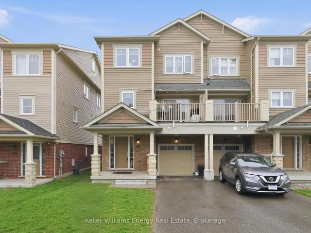 Townhouse for sale in Woburn, Ontario