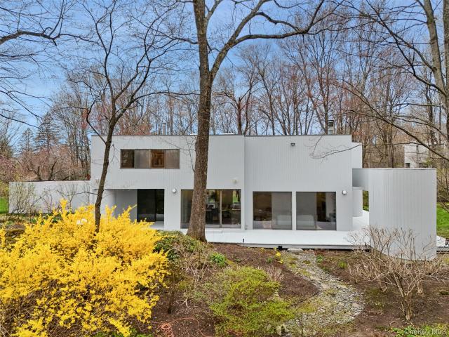 House for sale in Mount Kisco, New York