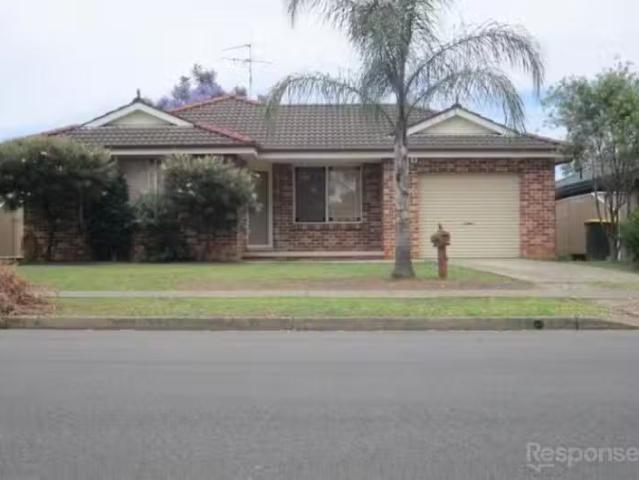 House for rent in Acacia Gardens