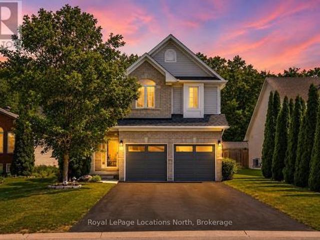 House for sale in Wasaga Beach, Central Ontario