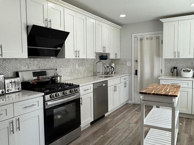 House for sale in Edison, New Jersey