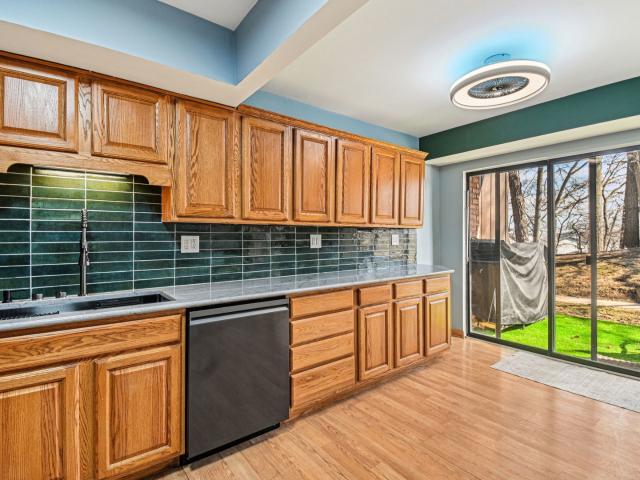 Townhouse for sale in Fox Lake, Illinois
