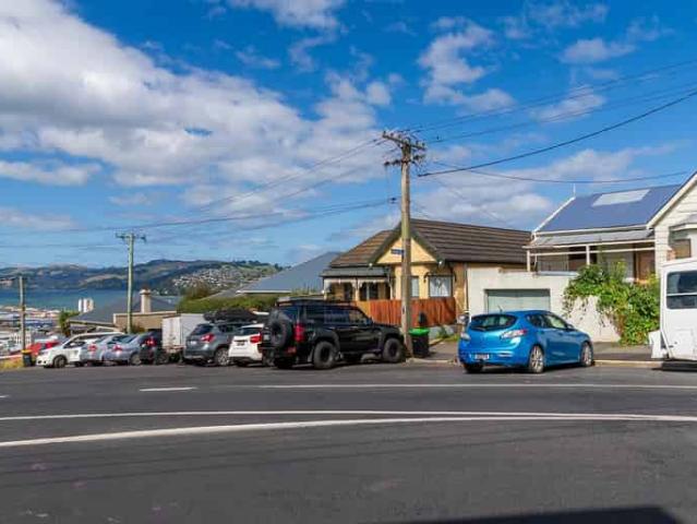 House for rent in Otakou