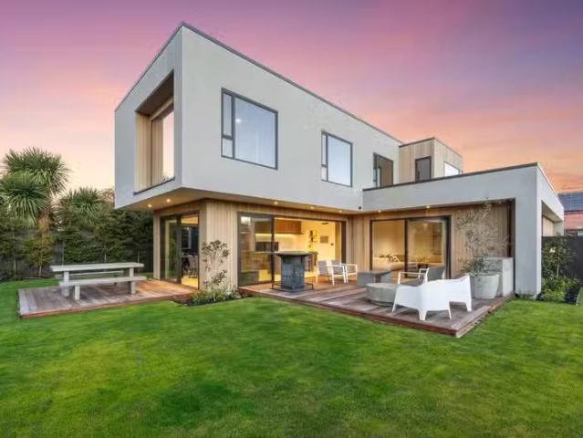 House for sale in Fendalton, Canterbury