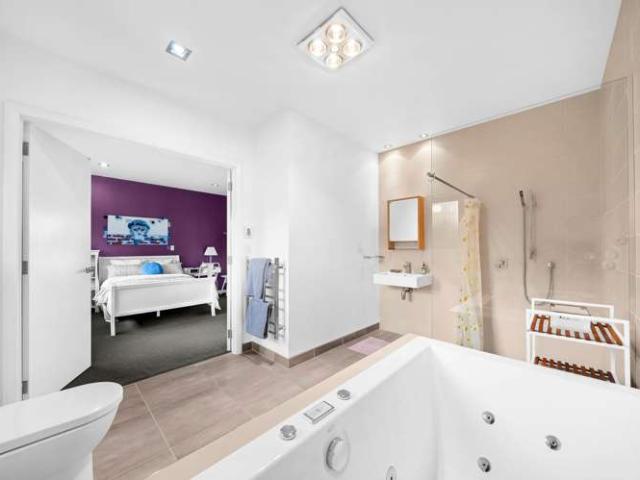 House for sale in Whangaparaoa