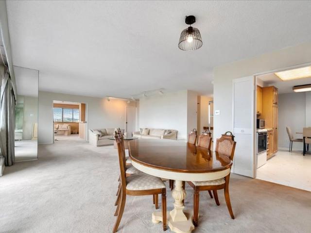 Apartment for rent in Cote-saint-luc, Quebec
