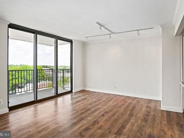 Condo for sale in Virginia