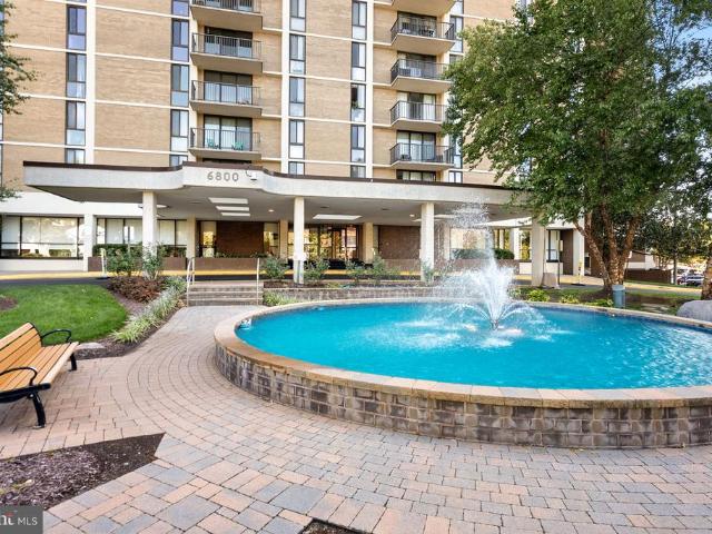 Condo for sale in Ingleside, McLean