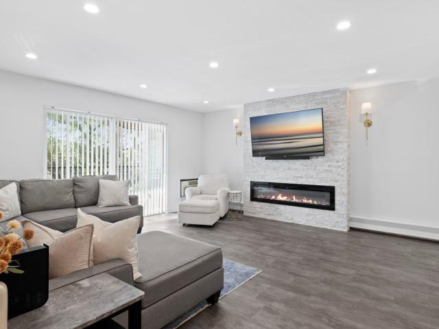 Condo for sale in Chicago Park, Illinois