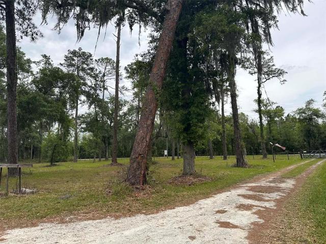 Property for sale in Anthony, Florida