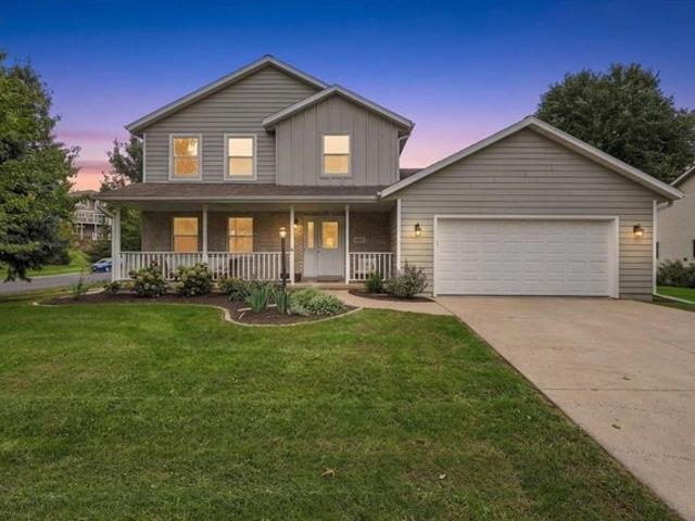 House for sale in Pheasant Branch Ridge, Middleton
