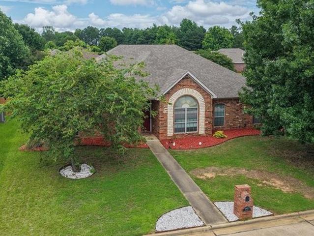 House for sale in Texarkana, Texas