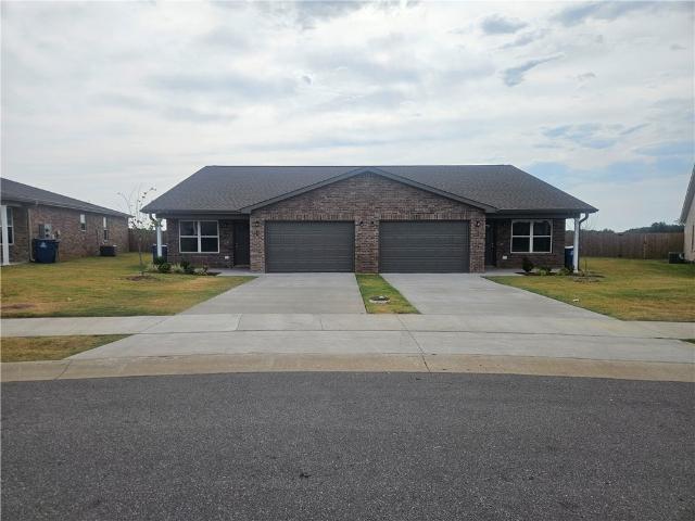 Property for rent in Ark